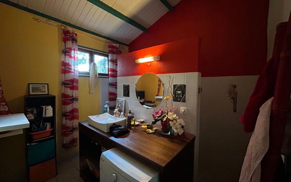 Maison à vendre    3 pièces • 66,80 m2 Saint-François