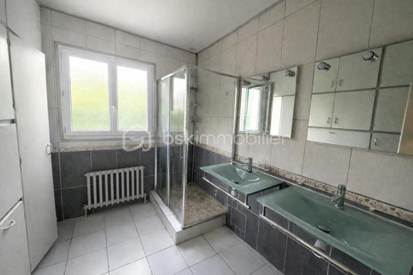 Maison de 183 m²