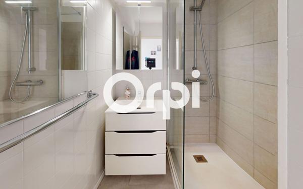 Appartement à vendre    2 pièces • 24,35 m2 Carqueiranne