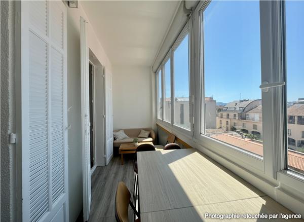 A louer un appartement de T3  meublé -vEntre LONGCHAMP et SAINT CHARLES