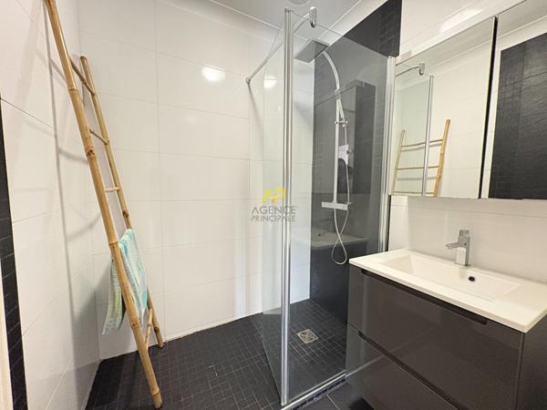 CHAMPS GUILLAUME - 4 CHAMBRES 519 000 € ** - Référence 2043