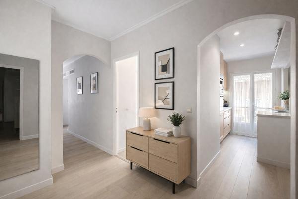 Appartement 3 pièces à vendre à Antibes - 280 000 €