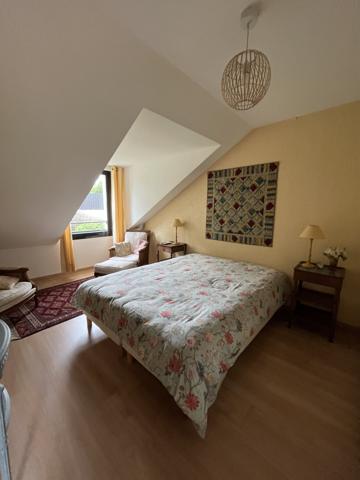Maison familiale avec parc paysager de plus de 2 000 m² – À l'ouest de Vannes