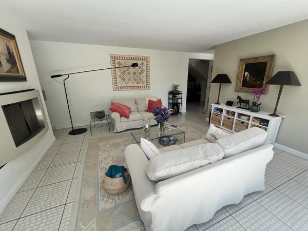 Maison familiale avec parc paysager de plus de 2 000 m² – À l'ouest de Vannes