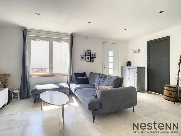 Très bel appartement Greasque 3 pièce(s) 66 m2 avec terrasse et places de parking