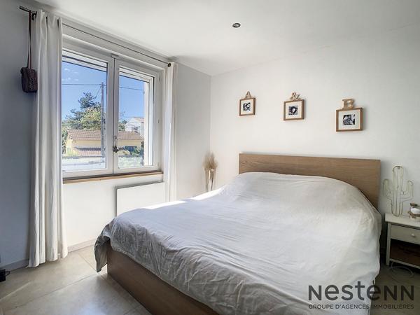 Très bel appartement Greasque 3 pièce(s) 66 m2 avec terrasse et places de parking