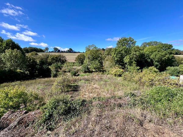 Grange à rénover Aigondigné 173 m², Aigondigne 79370