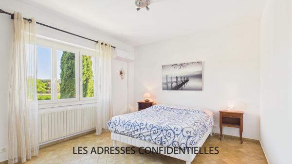 Maison familiale avec piscine - 184 m² - LA ROUVEYROLLE