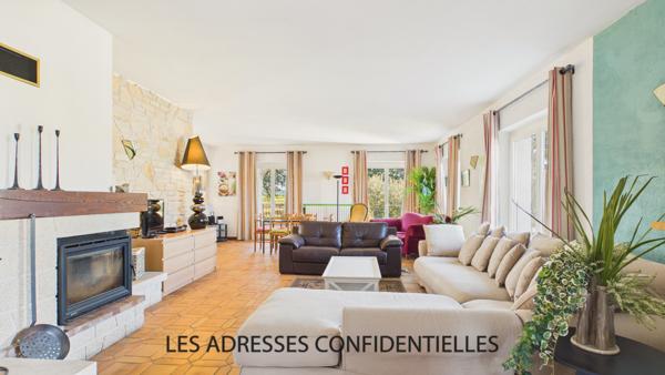 Maison familiale avec piscine - 184 m² - LA ROUVEYROLLE