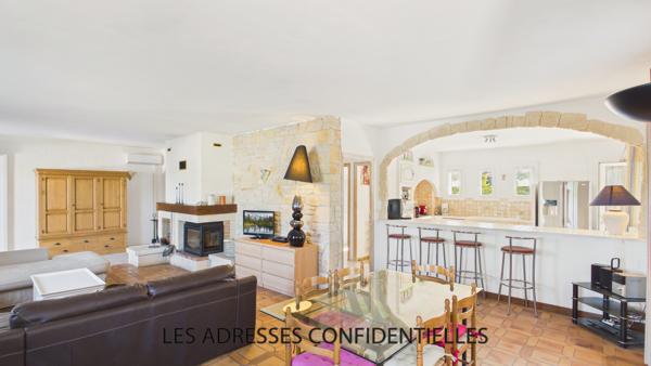 Maison familiale avec piscine - 184 m² - LA ROUVEYROLLE