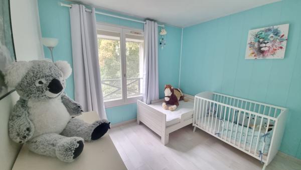 Appartement Torcy 3 pièces - Centre Ville + balcons