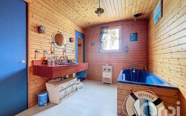 Maison à louer    6 pièces •  Challans