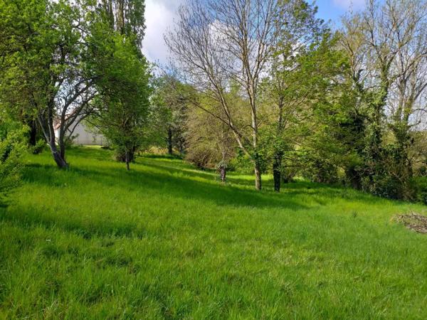 Vente Terrain 1622 m2 à Crépy-en-Valois