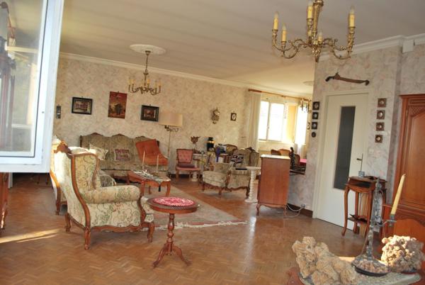 Grande maison sur Auch avec travaux