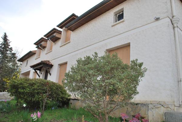 Grande maison sur Auch avec travaux