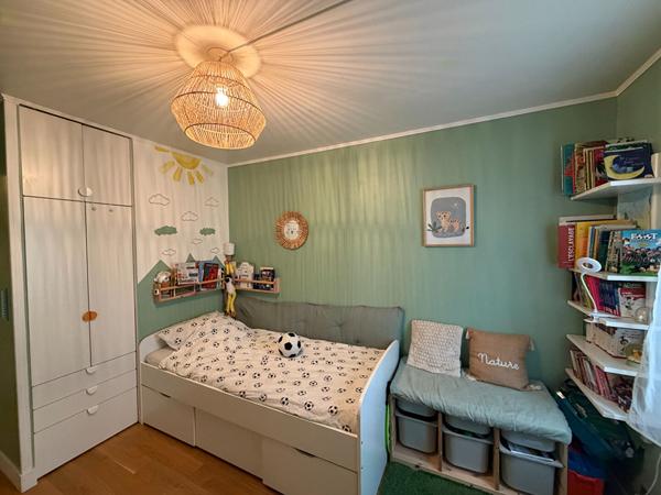 Appartement Alfortville 3 pièce(s) 58 m2 - Parking box