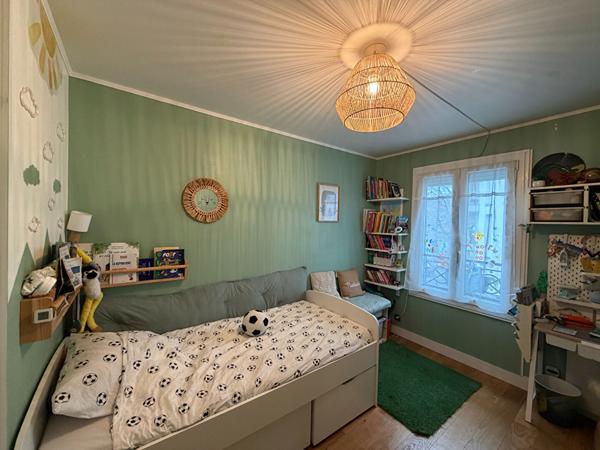 Appartement Alfortville 3 pièce(s) 58 m2 - Parking box