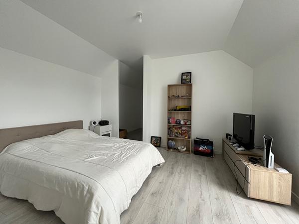 Maison contemporaine 5 chambres - 165m² - Trangé -DPE A