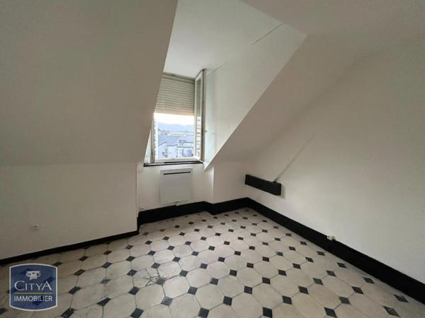 Appartement à louer 2 pièces 39.68m²