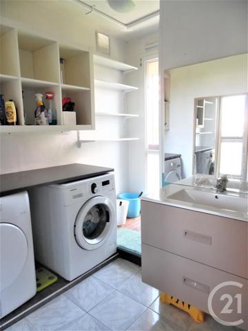 Appartement T4 à vendre  4 pièces - 76,16 m2 ST FONS - 69