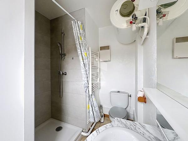 APPARTEMENT F2 À LUZARCHES  41.6 m2