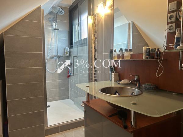 Maison 6 pièce(s) 5 chambre(s) 164 m²