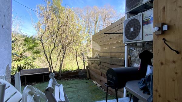 A VENDRE- CERET- Maison de ville en pierre