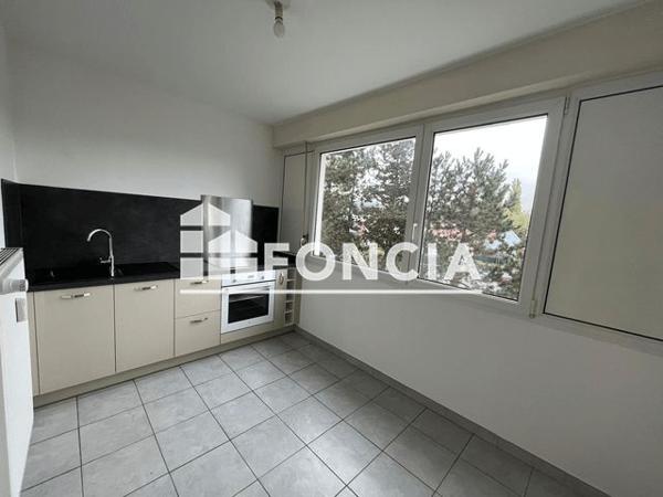 Location Appartement 2 pièces 47.4 m² - Cernay 68700