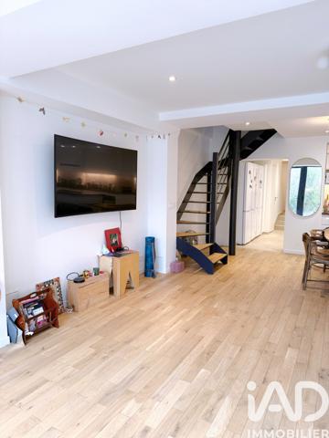 Immeuble à vendre 308 m² Romainville