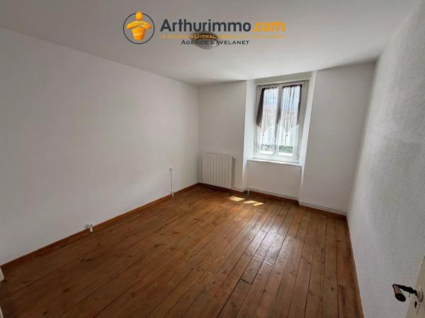 Vente                                                      Maison
                        
                     4 pièces                      109 m2                     à Lavelanet