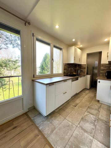 Le Raincy...Très bel Appartement de 2/3 pièces de 56m2 + Cave ...