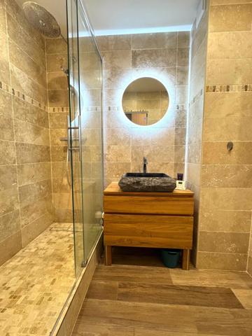 Le Raincy...Très bel Appartement de 2/3 pièces de 56m2 + Cave ...