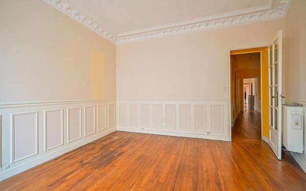 Appartement à vendre    3 pièces • 63 m2 Montreuil