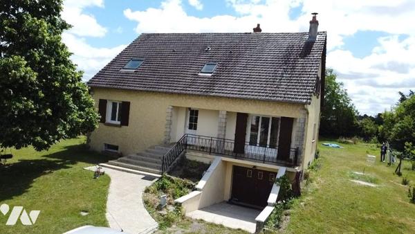 Maison de 190m² sur sous-sol, 2450m² terrain à Aubigny-sur-Nère