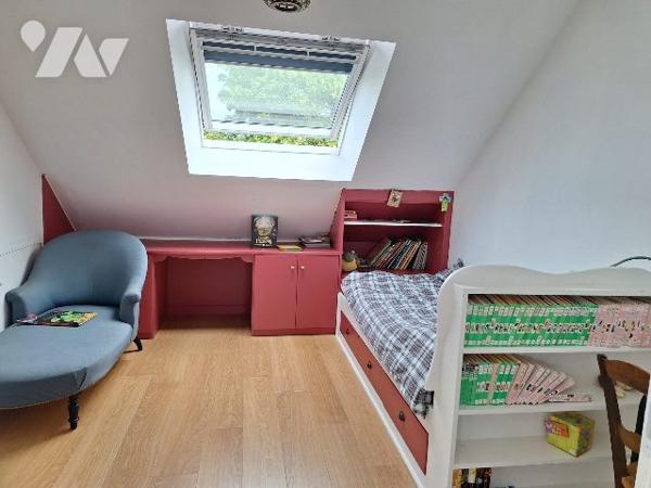Maison de 190m² sur sous-sol, 2450m² terrain à Aubigny-sur-Nère