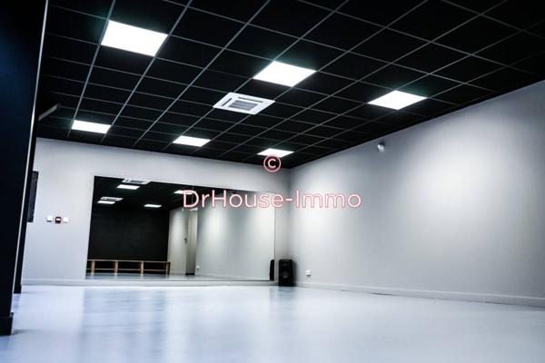 Commerce à louer de 90 m²