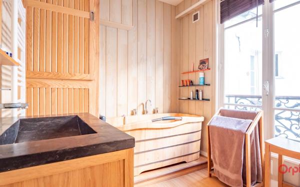 Appartement à vendre    4 pièces • 118 m2 Paris 17