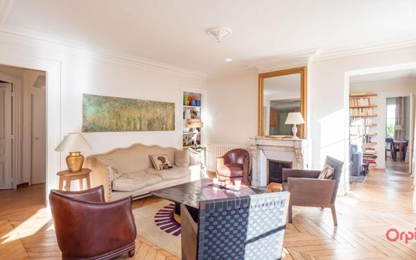 Appartement à vendre    4 pièces • 118 m2 Paris 17