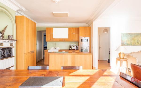 Appartement à vendre    4 pièces • 118 m2 Paris 17