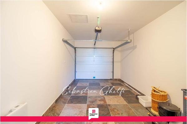 belle maison de plain-pied à pieds des commerces-3 chambres- garage