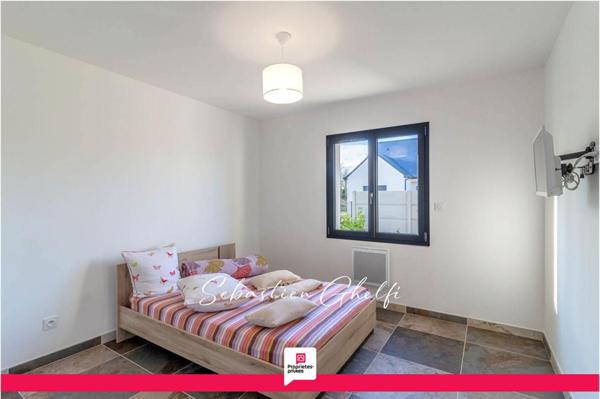 belle maison de plain-pied à pieds des commerces-3 chambres- garage