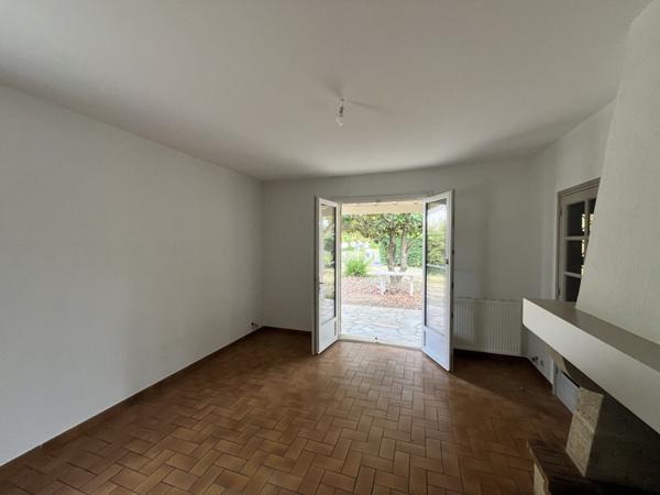 Maison à louer 945 € CC Marmande 4 p 103 m² DPE D