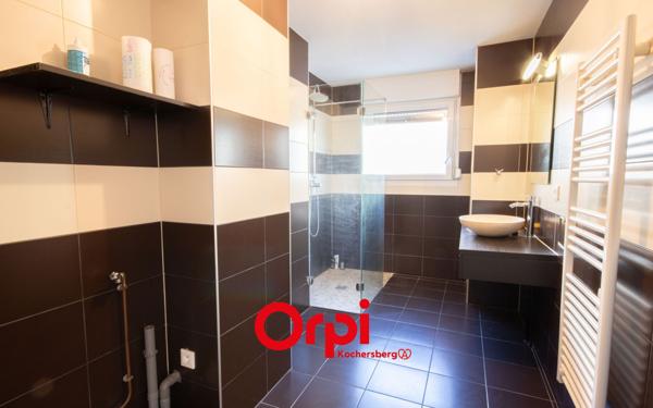 Appartement à vendre    3 pièces • 72 m2 Eckwersheim