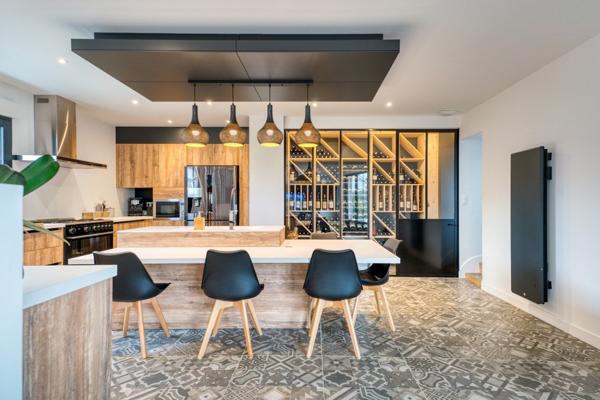 VILLA MODERNE SAINT PALAIS SUR MER VUE OCEAN AVEC PISCINE