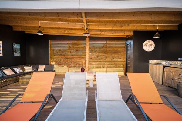 VILLA MODERNE SAINT PALAIS SUR MER VUE OCEAN AVEC PISCINE