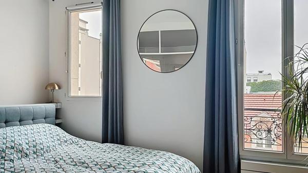 Grand studio avec un vrai coin nuit