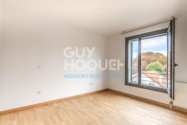 Refait à neuf / Parking / Proche Centre-Ville