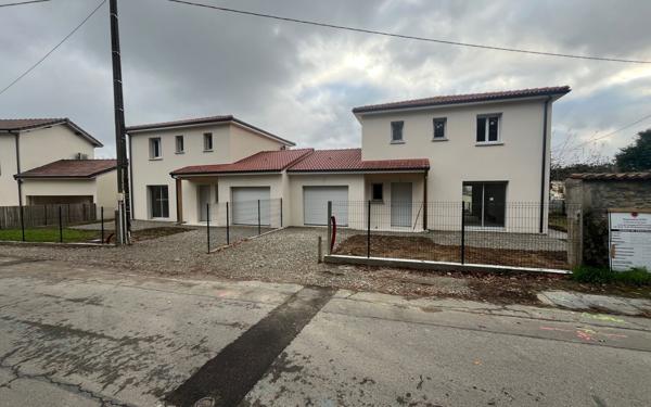 Maison à vendre    4 pièces •  Couzeix