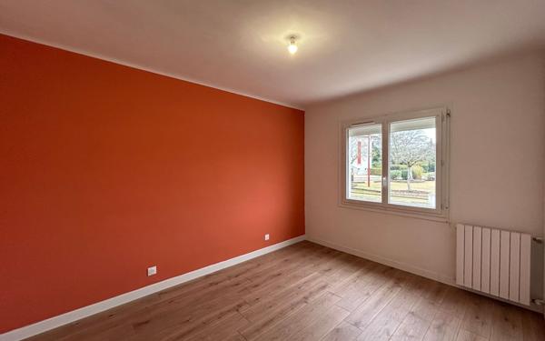 Maison à louer    3 pièces •  Renung