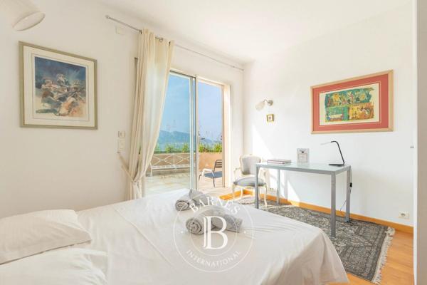 Marseille 7ème, Maison 5 Chambres -  356 m² à vendre